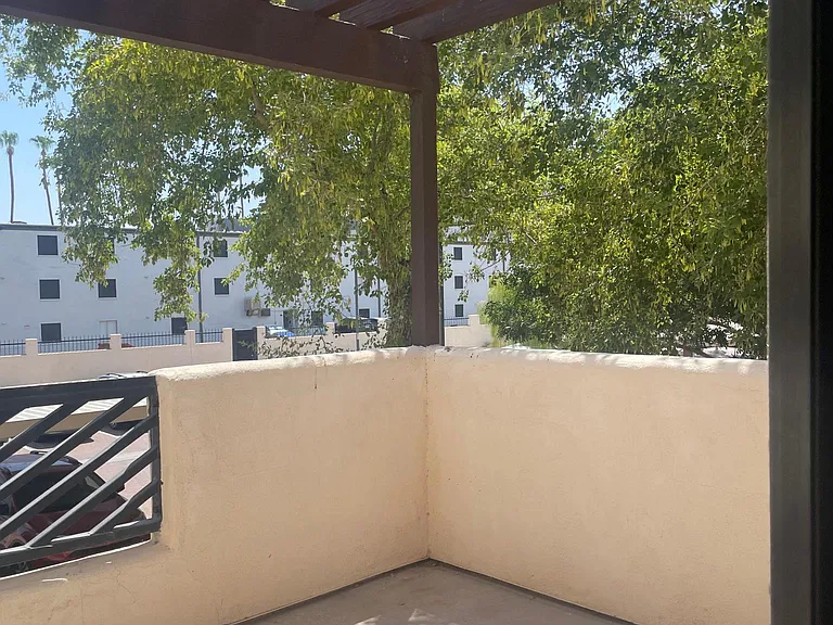 1005 E 8th St #1011 — Photo 8
