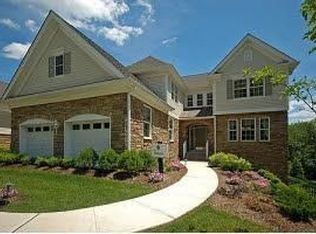 12 Luth Ter #70, West Orange, NJ 07052