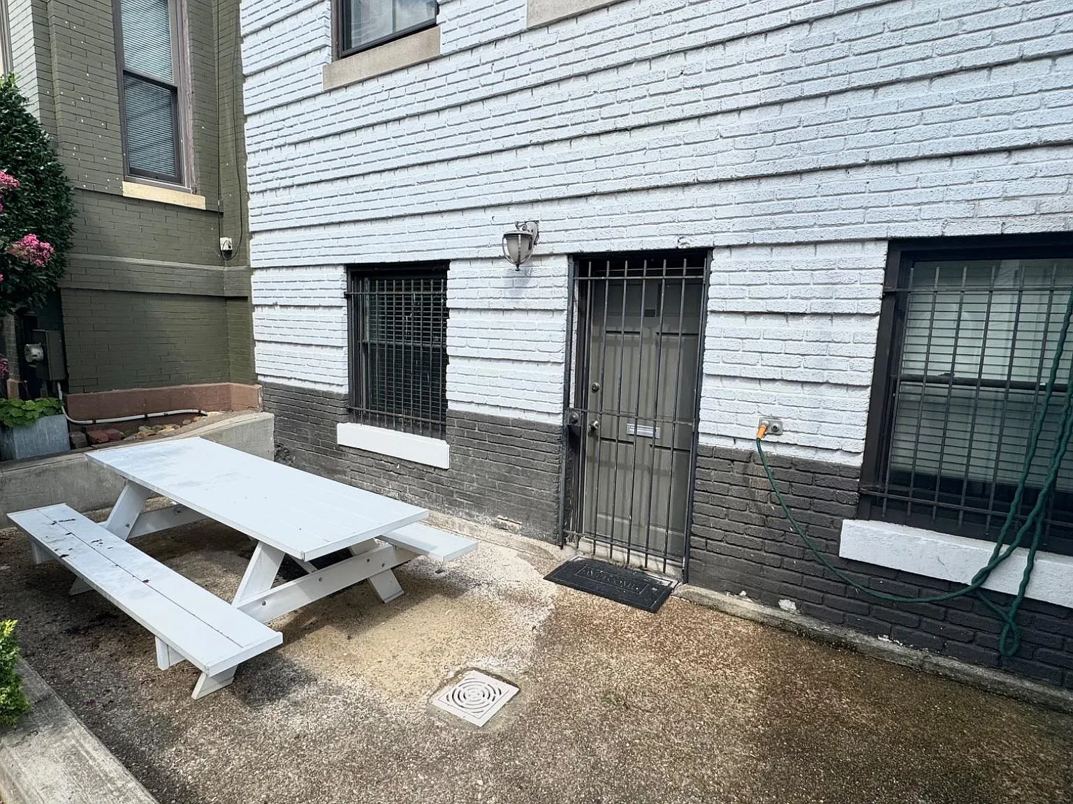 1 bed, 1.0 bath, 684 sqft, $2,600 — Photo 2