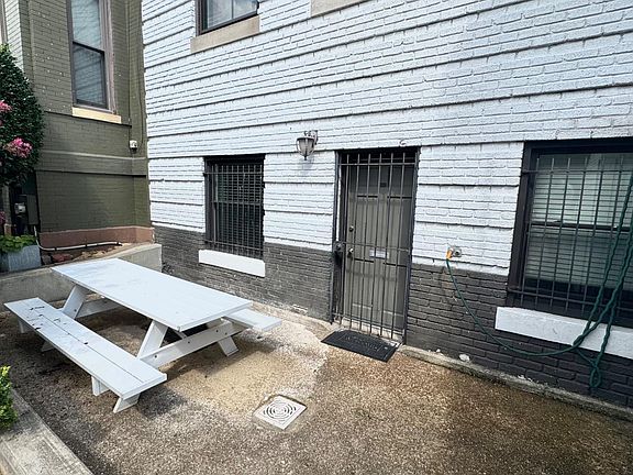 2nd image of 523 8th St NE APT T1