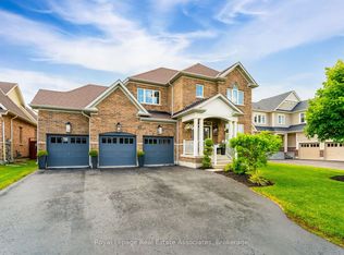 17 Mitchell Cres, Mono, ON L9W 6W6