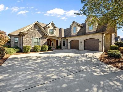 131 Kapstone Xing, Lexington, NC, 27295