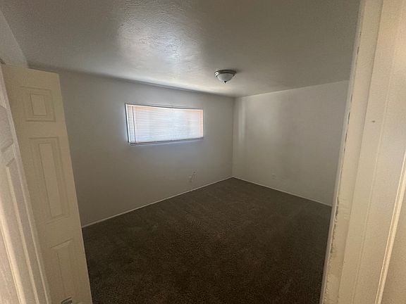 5th image of 605 N Orchard Ave APT B