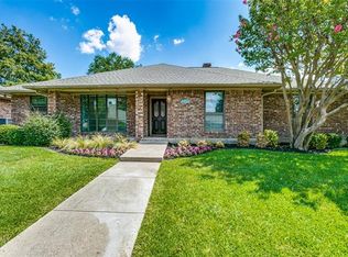 3918 Vista Woods Dr, Carrollton, TX 75007