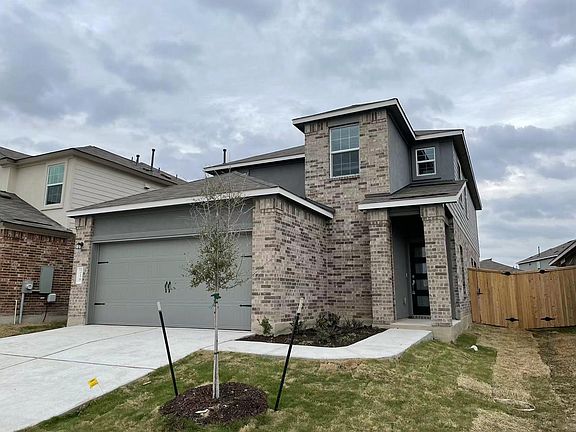 2nd image of 216 Longbridge Dr