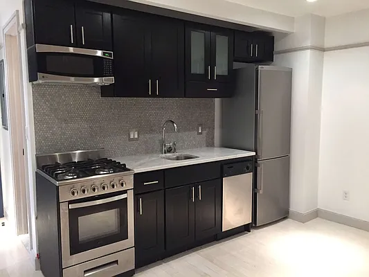 Rented by Bold New York | media 15