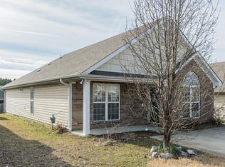 2146 Village Ln, Calera, AL 35040