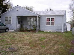 1128 S Saint Clair St, Wichita, KS 67213