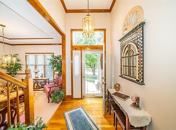 5th image of 7804 NW 76th Pl