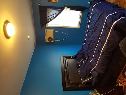 Rented by Metropolitan Realty | media 12