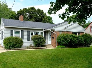 945 10th St SE, Rochester, MN 55904