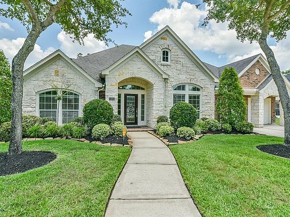 5th image of 15914 Cedar Shores Ln