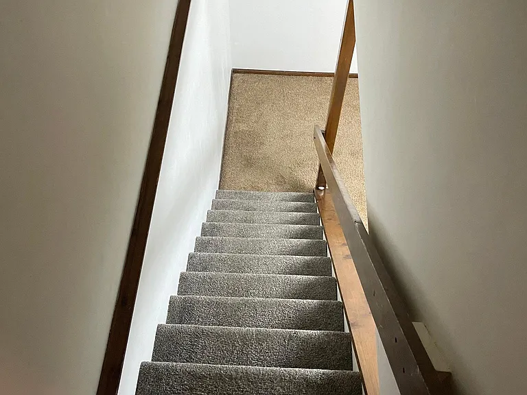 83 Corbins Mill Dr — Photo 14