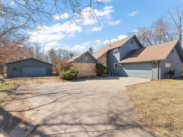 5897 Carol Ct, Demotte, IN 46310