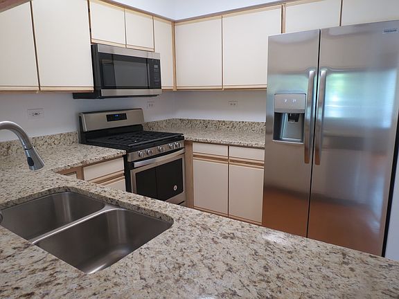 5th image of 1417 Golden Oaks Pkwy