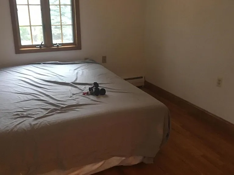 24 Campbell Ct — Photo 9