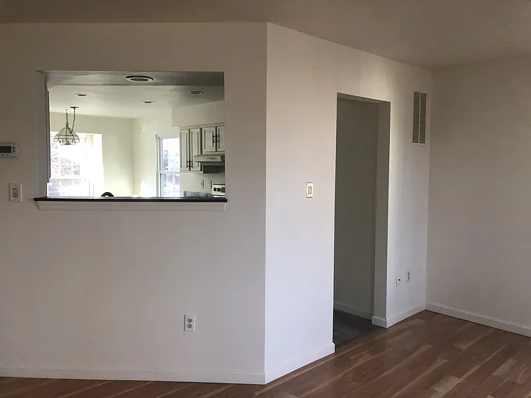 1617 Tanyard Hill Rd — Photo 1