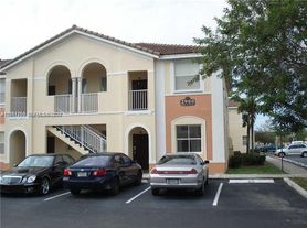 9760 NW 47th Ter, Doral, FL