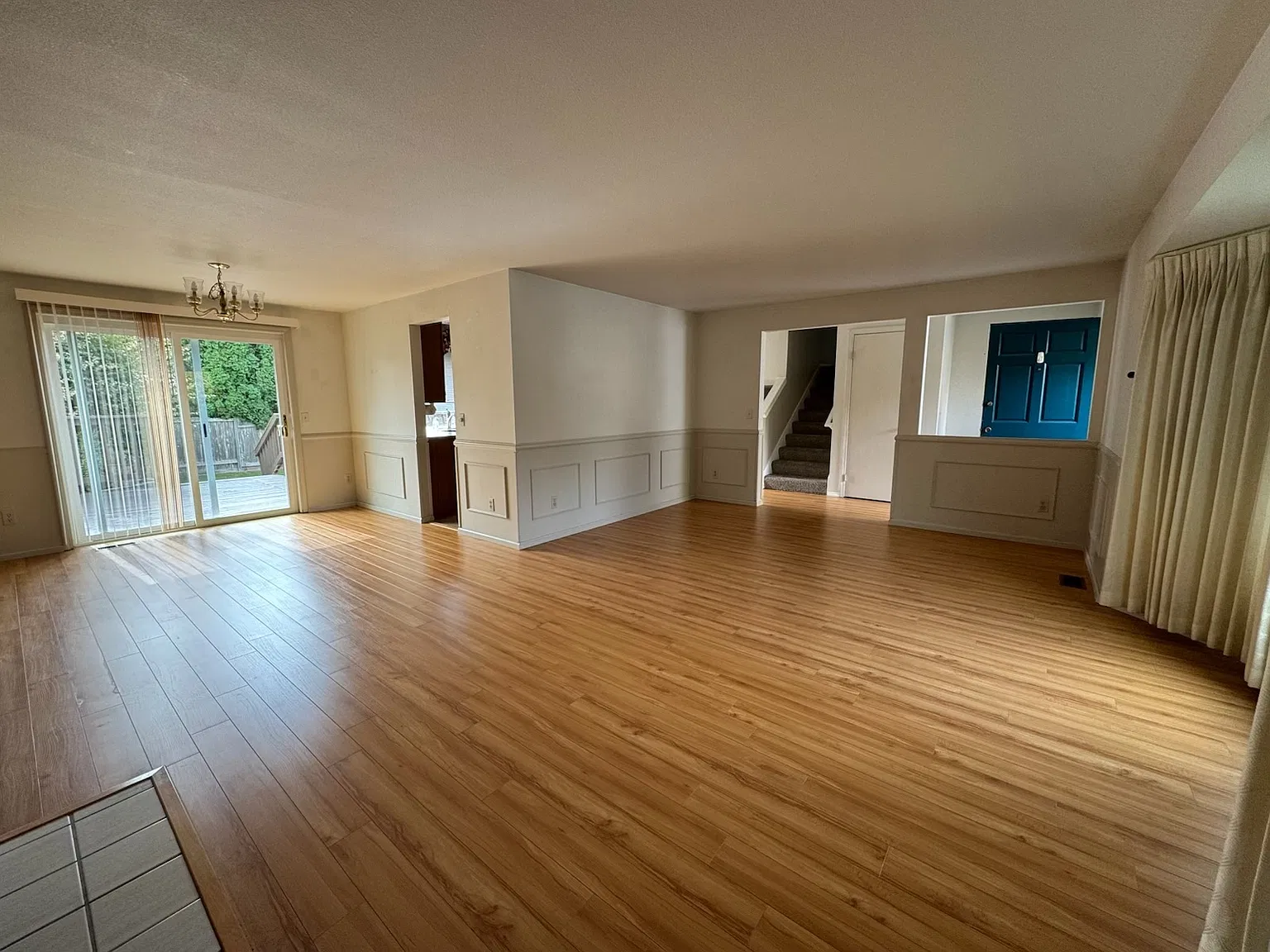 3 bed, 2100 sqft, $3,700 — Photo 3