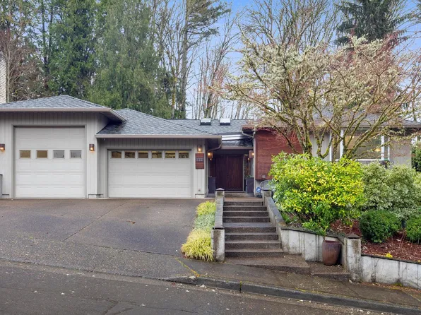 1275 Hide A Way Ln, Lake Oswego, OR 97034