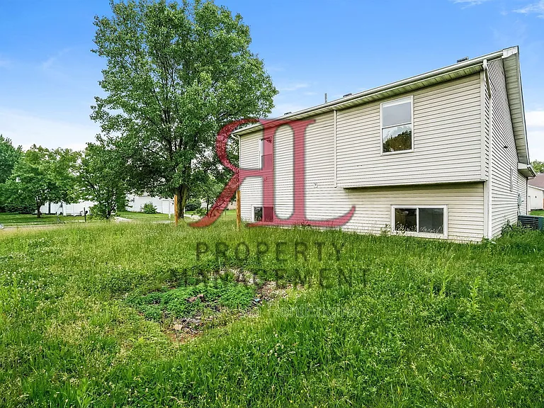 1640 Butterfly Ct — Photo 19