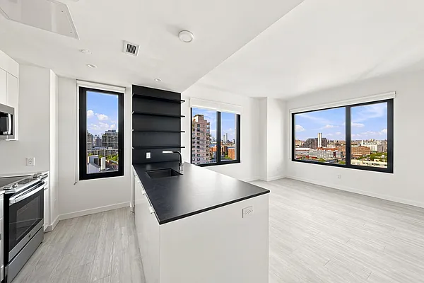 Living room, photo 1