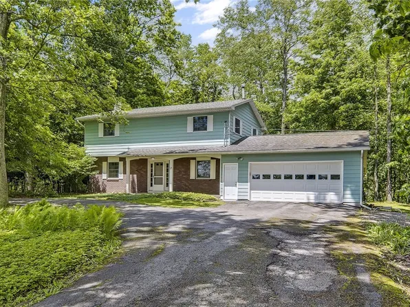 19 Sunset West Cir, Ithaca, NY 14850