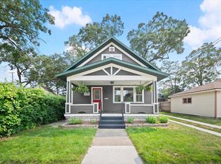 77 W Forest Ave, Muskegon, MI 49441