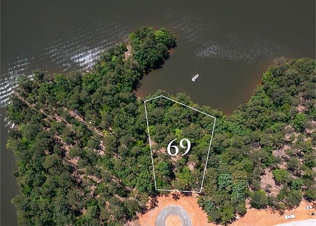 1st image of 1021 Fish Hawk Ct #69