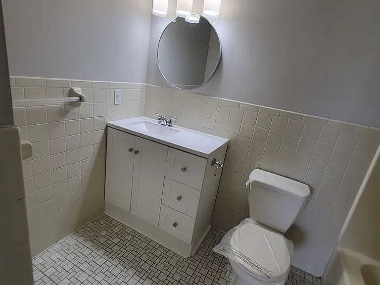 Country Gardens Apartments — Photo 51