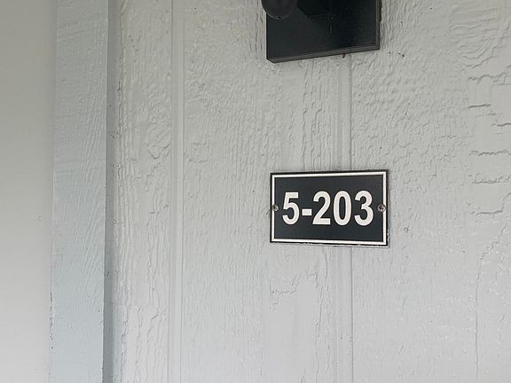 2nd image of 6543 SE Federal Hwy APT 203