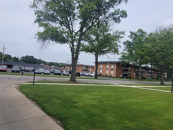 3rd image of 431 Tollis Pkwy APT 251B