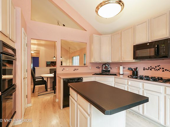 5th image of 1251 Sarah Blvd