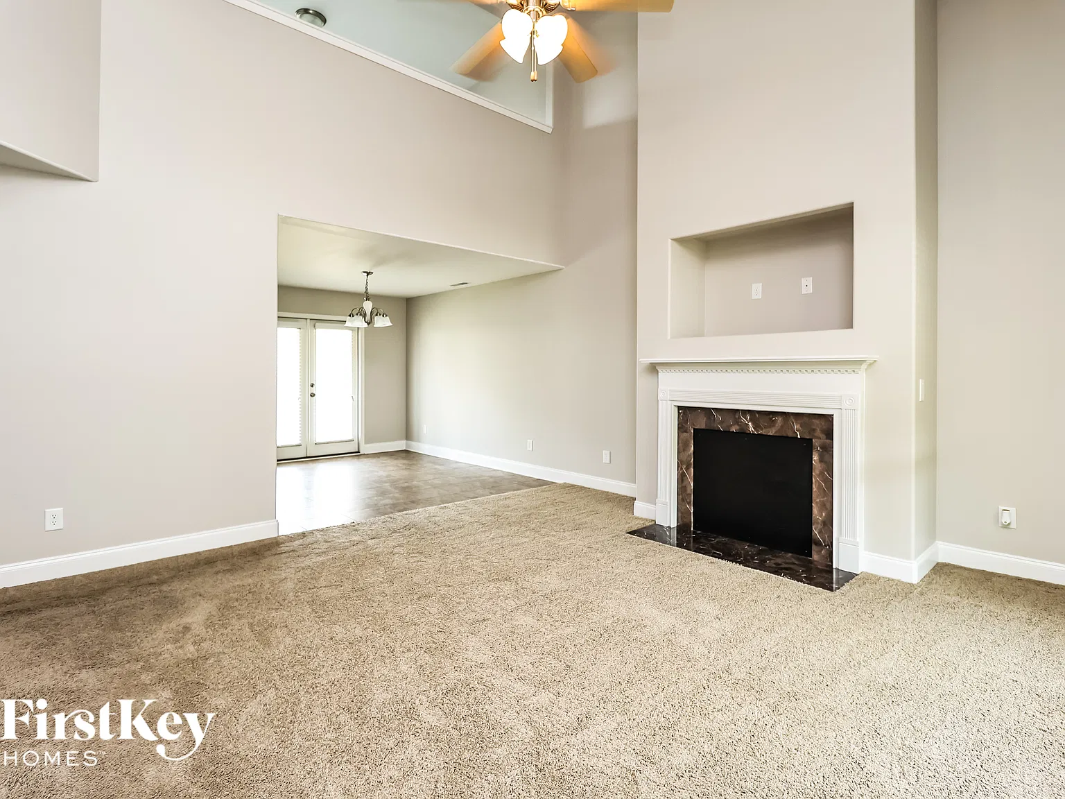 4 bed, 2.5 bath, 2129 sqft, $2,630 — Photo 3