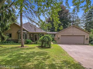 1166 Wanda St, Walled Lake, MI 48390