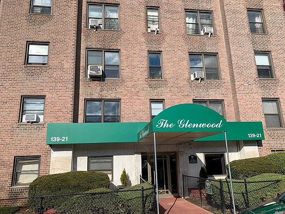 4th image of 13921 85th Dr APT 5B