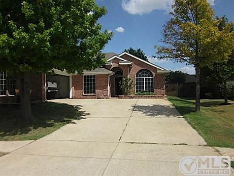 2nd image of 1812 Country Walk Ln