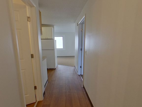 3rd image of 945 E 19th Ave APT 13