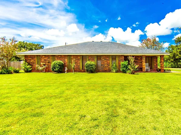 221 Mary Beth Ave, Houma, LA 70364