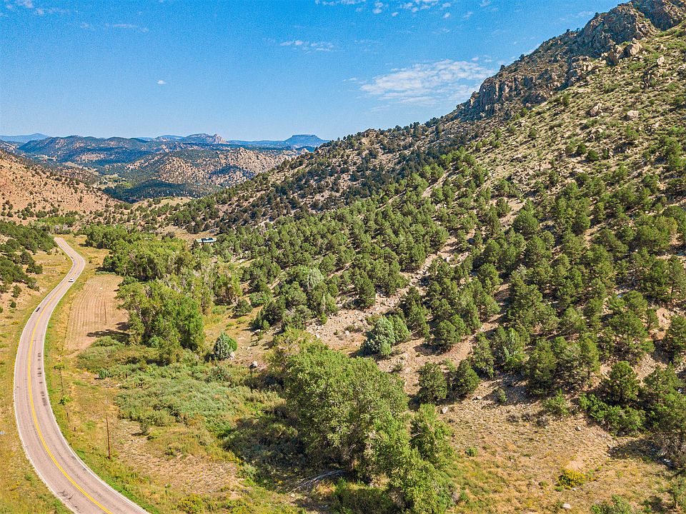 1st image of County Road 1a