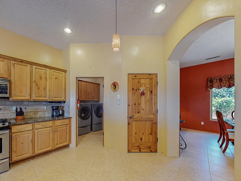 3106 Octavia Ct NE — Photo 22