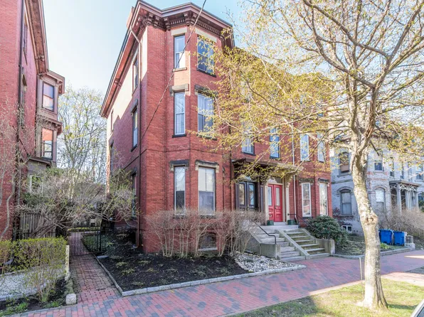 68 Deering Street, Portland, ME 04101