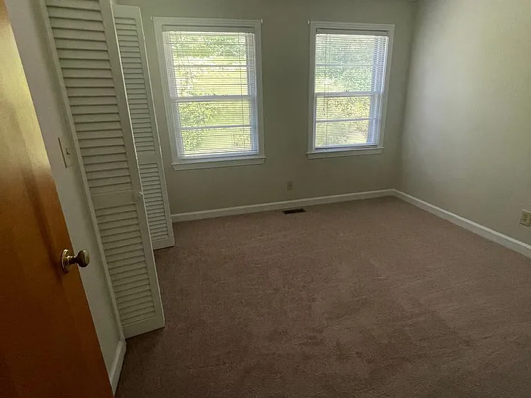 2902 Tramway Rd — Photo 8