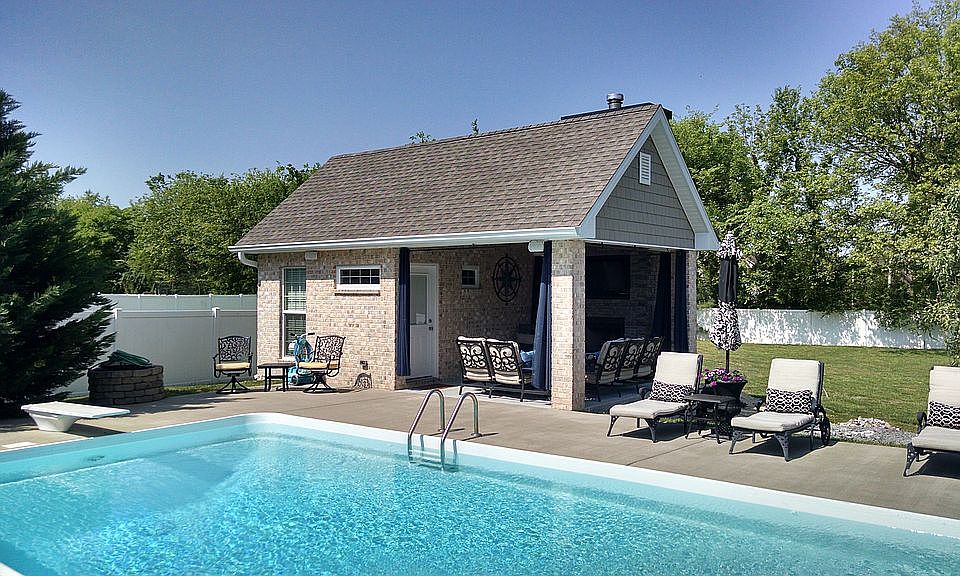 1st image of 2929 Caraway Dr