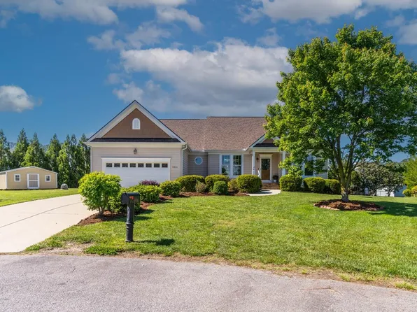 3801 Taviston Ct, Wake Forest, NC 27587