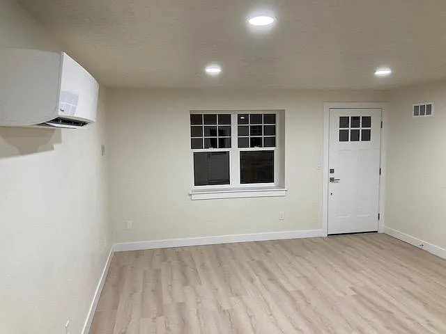 2117 S Kimball Ave — Photo 18