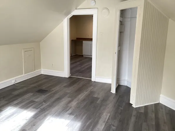 4228 W Bonny Place, 4228 W Bonny Pl, Milwaukee, WI 53216