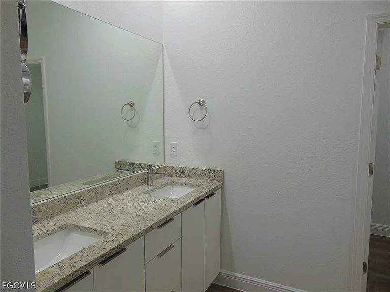 9020 E Castle Cir — Photo 20