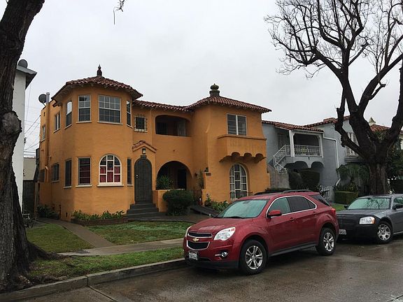 2nd image of 2826 W 43rd Pl