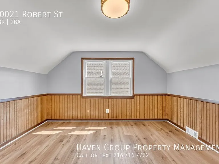 30021 Robert St — Photo 15